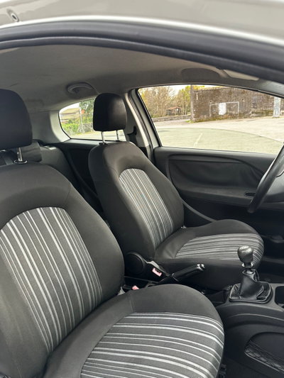 Fiat Punto Evo 1.4 3 porte Dynamic GPL (10)