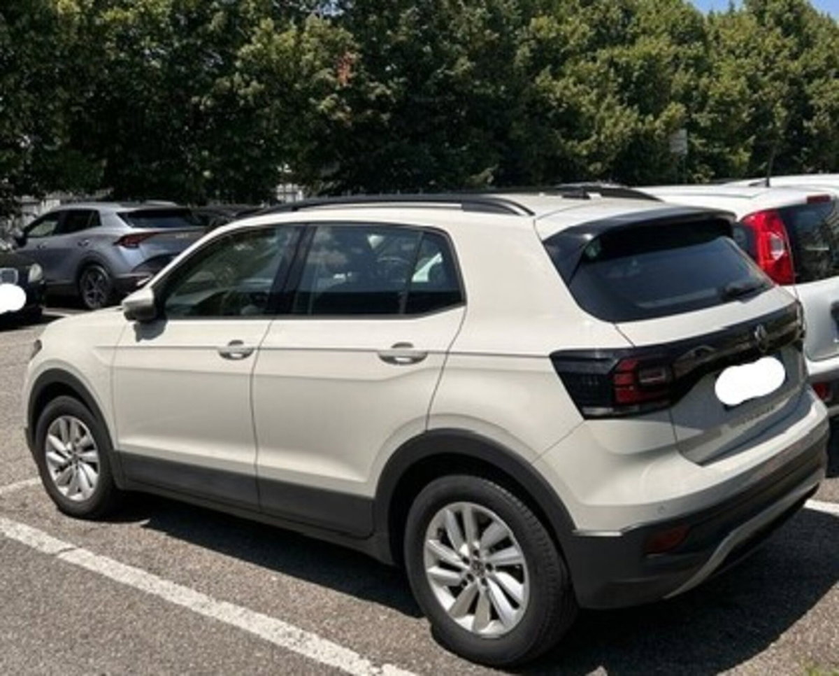 Volkswagen T-Cross 1.0 TSI Style BMT (4)
