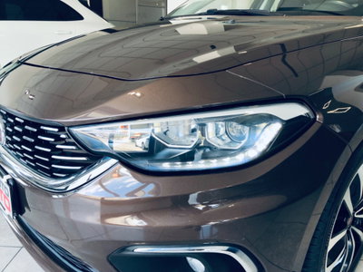 Fiat Tipo Tipo 1.6 Mjt S&S 5 porte Mirror (11)