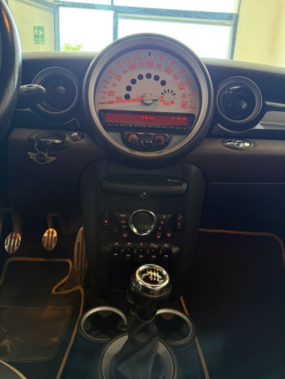 MINI Mini Cabrio 1.6 16V Cooper S Cabrio (9)