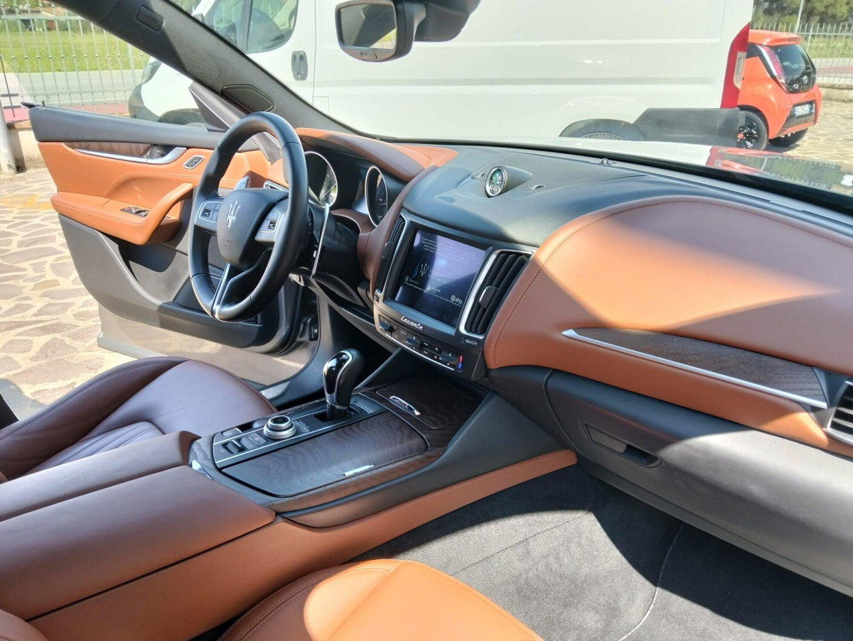 Maserati Levante Levante V6 Diesel AWD (15)