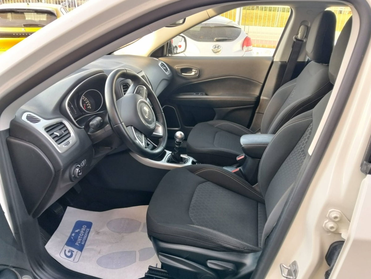 Jeep Compass 1.6 Multijet II 2WD Longitude (3)