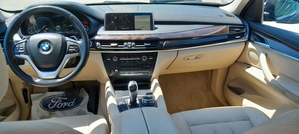 BMW X6 xDrive30d 258CV Extravagance (18)