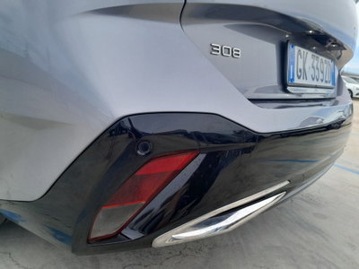 Peugeot 308 BlueHDi 130 S&S EAT8 Allure Pack (12)