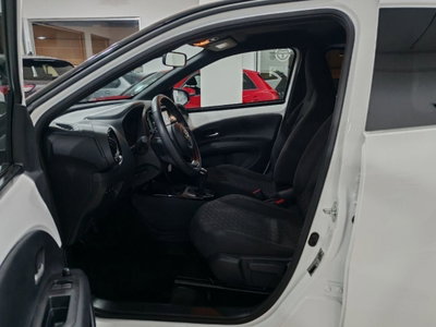 Toyota Aygo X 1.0 VVT-i 72 CV 5 porte Limited S-CVT (9)