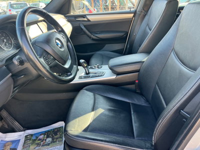 BMW X3 xDrive30dA Futura (11)