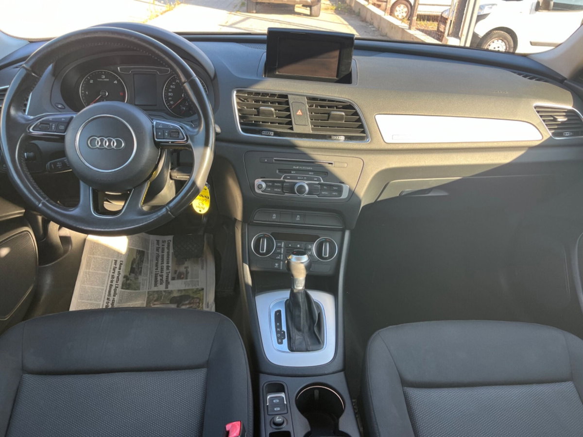 Audi Q3 2.0 TDI 150 CV quattro (10)