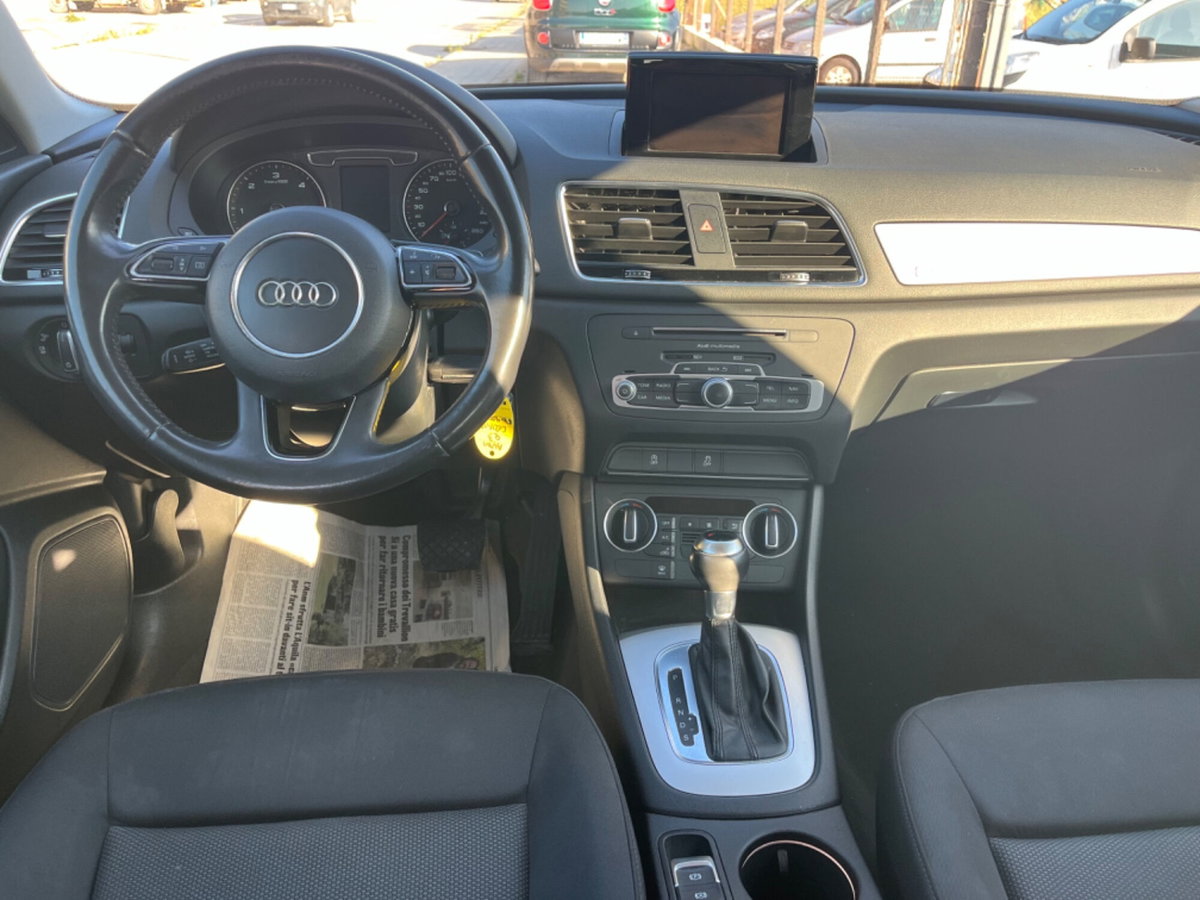 Audi Q3 2.0 TDI 150 CV quattro (11)