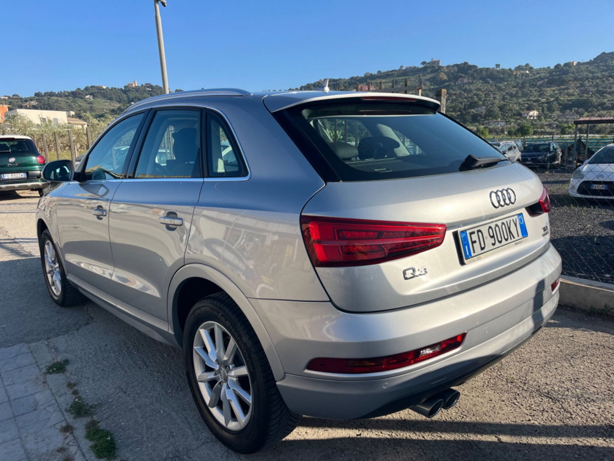 Audi Q3 2.0 TDI 150 CV quattro (13)