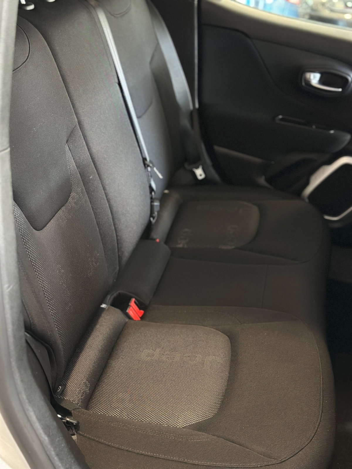 Jeep Renegade 1.6 Mjt 120 CV Longitude (10)