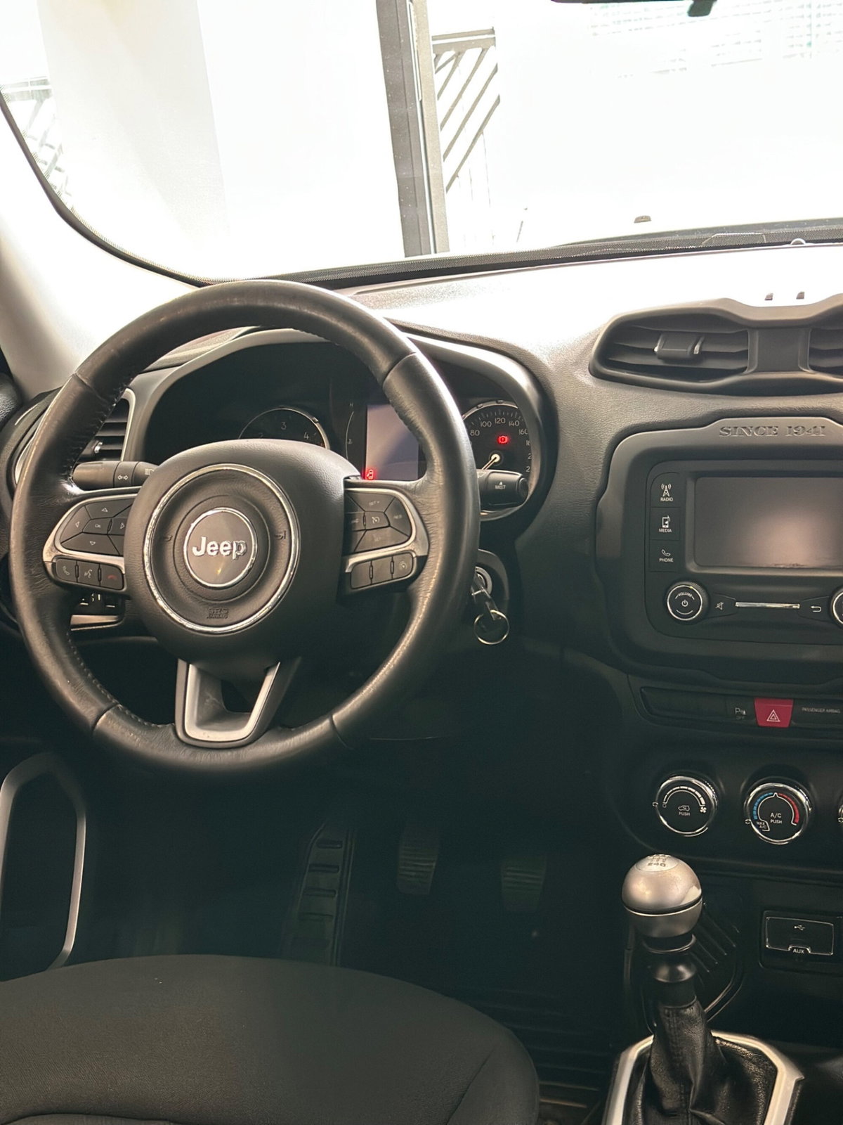 Jeep Renegade 1.6 Mjt 120 CV Longitude (13)