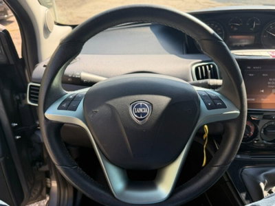 Lancia Ypsilon 1.0 FireFly 5 porte S&S Hybrid Gold Plus (13)