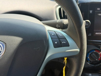 Lancia Ypsilon 1.0 FireFly 5 porte S&S Hybrid Gold Plus (14)