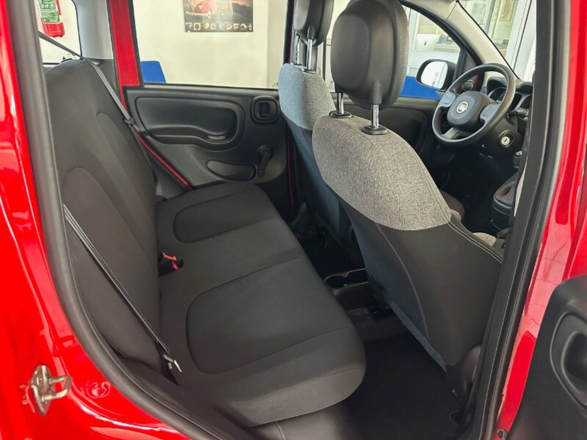 Fiat Panda 1.0 firefly hybrid Pop s&s 70cv (15)