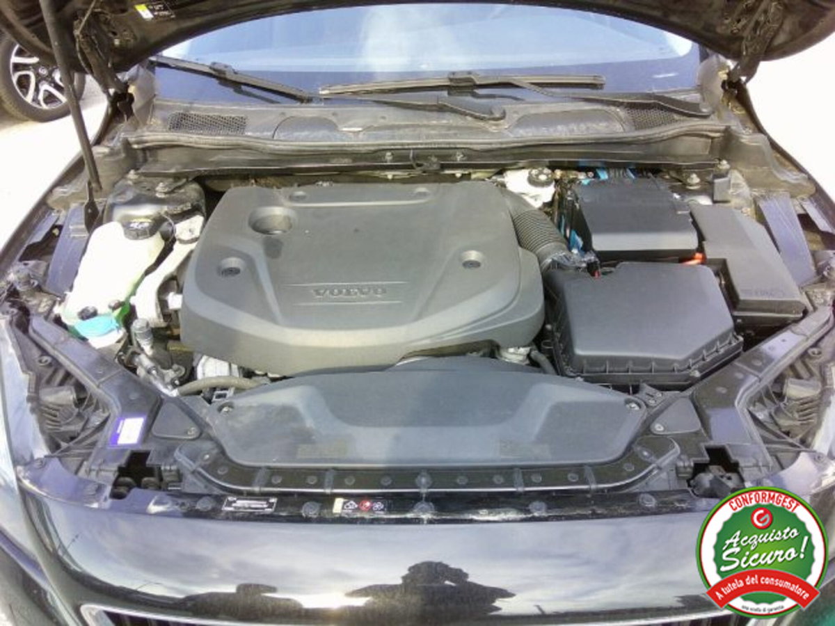 Volvo V40 D2 Kinetic (14)