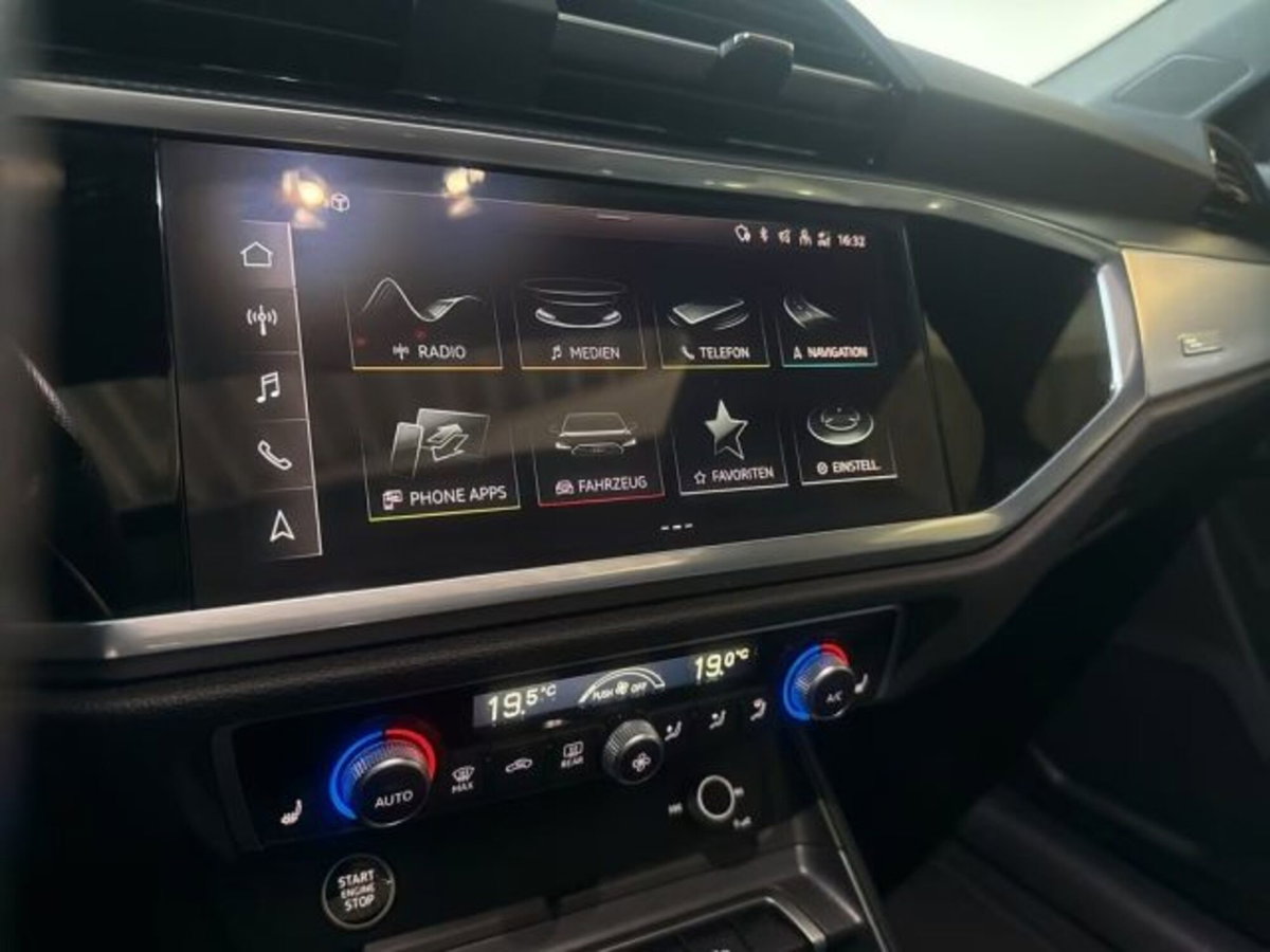 Audi Q3 Sportback 35 TDI quattro S tronic S line edition (10)