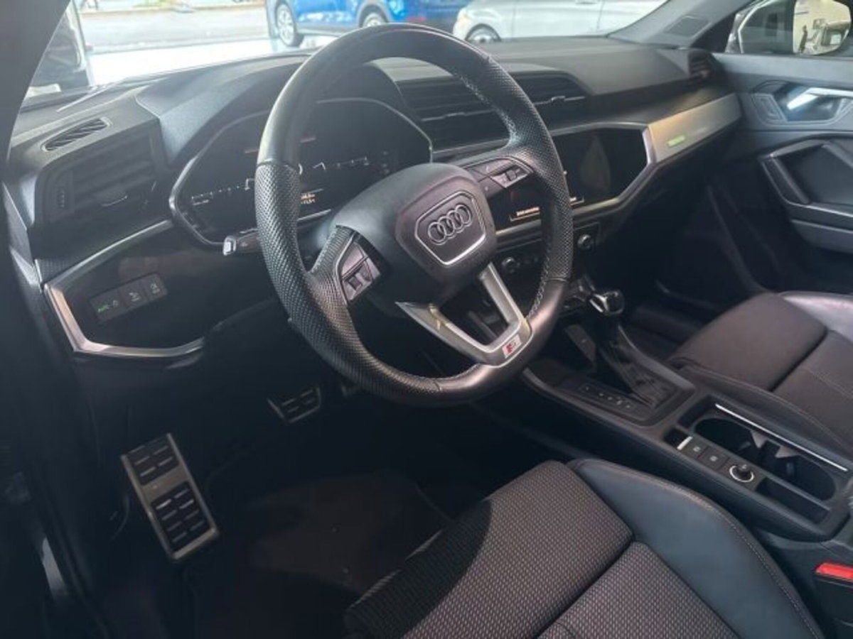 Audi Q3 Sportback 35 TDI quattro S tronic S line edition (7)