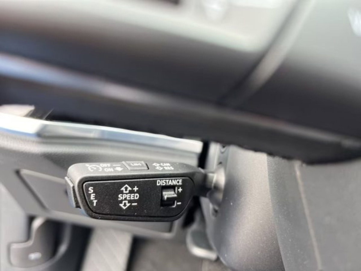 Audi Q3 Sportback 35 TDI quattro S tronic S line edition (13)