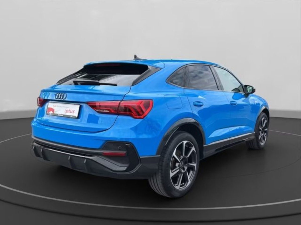 Audi Q3 Sportback 35 TDI quattro S tronic S line edition (2)