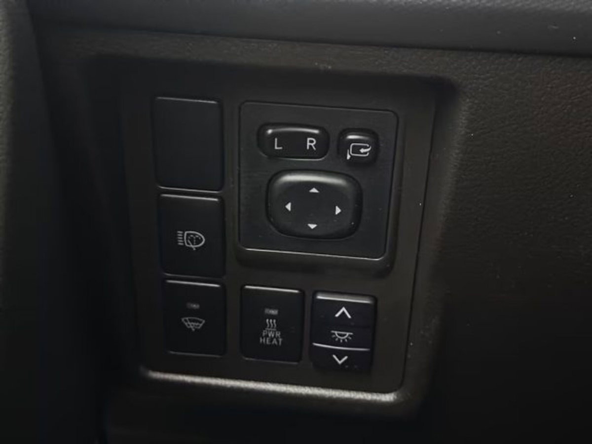 Toyota Land Cruiser 3.0 D4-D 5 porte Executive Plus (15)