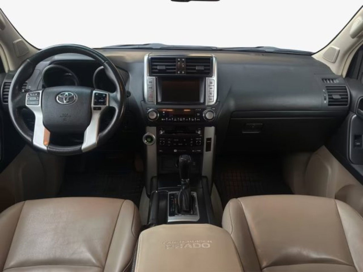 Toyota Land Cruiser 3.0 D4-D 5 porte Executive Plus (7)