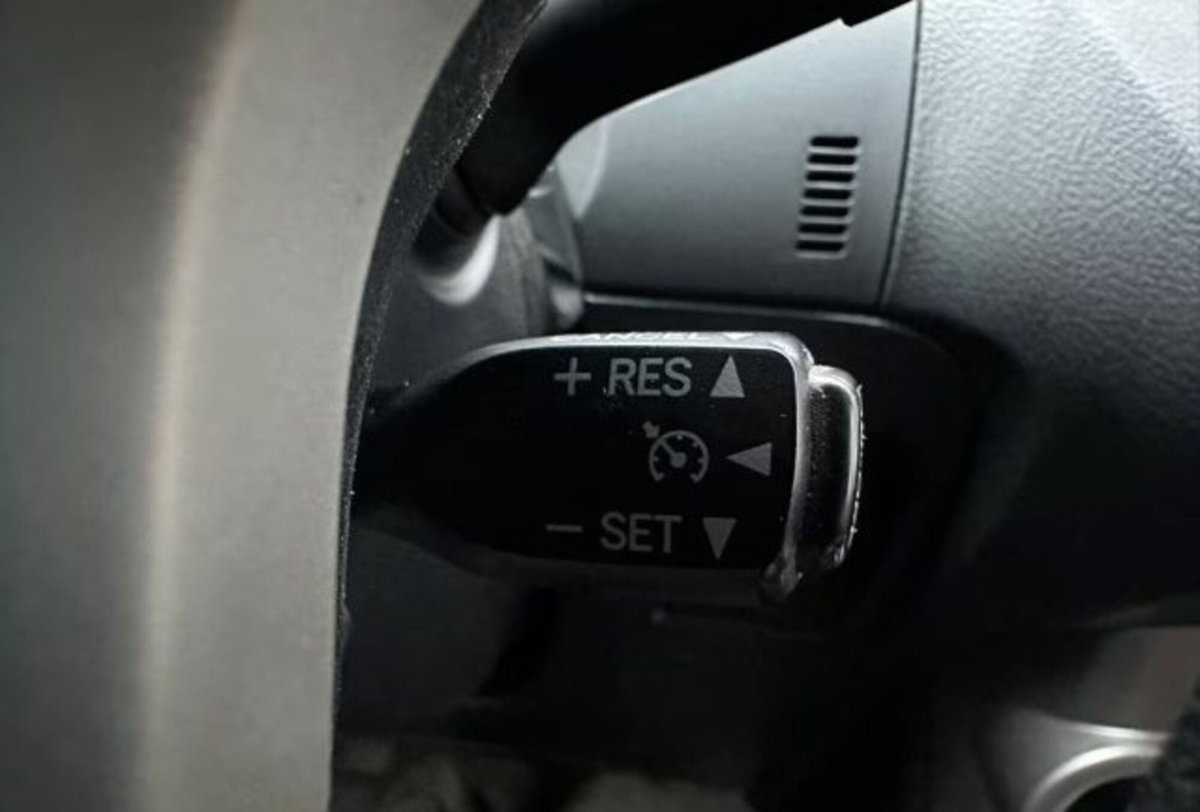 Toyota Land Cruiser 3.0 D4-D 5 porte (18)