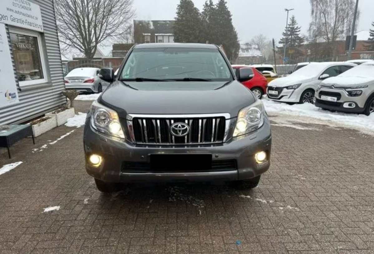 Toyota Land Cruiser 3.0 D4-D 5 porte (2)