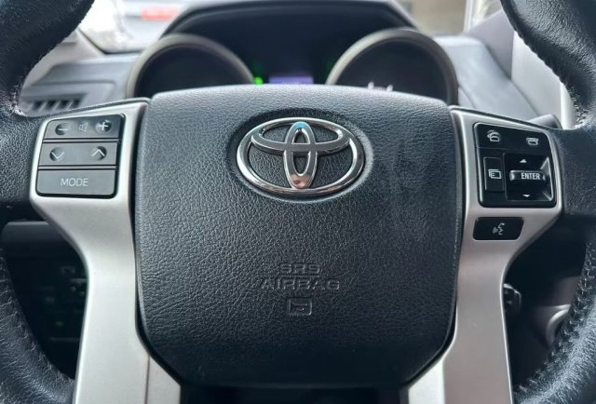 Toyota Land Cruiser 3.0 D4-D 5 porte (20)