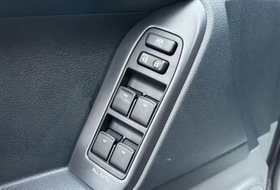 Toyota Land Cruiser 3.0 D4-D 5 porte (9)