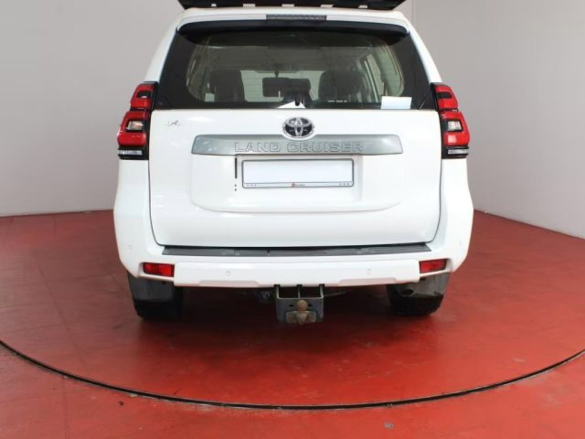 Toyota Land Cruiser 2.8 D4-D 5 porte Active (11)