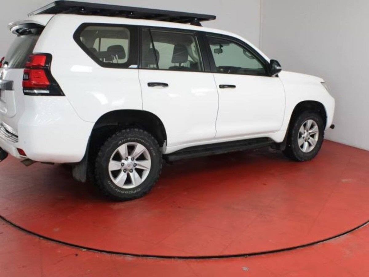 Toyota Land Cruiser 2.8 D4-D 5 porte Active (14)