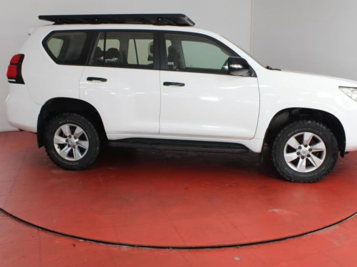 Toyota Land Cruiser 2.8 D4-D 5 porte Active (17)