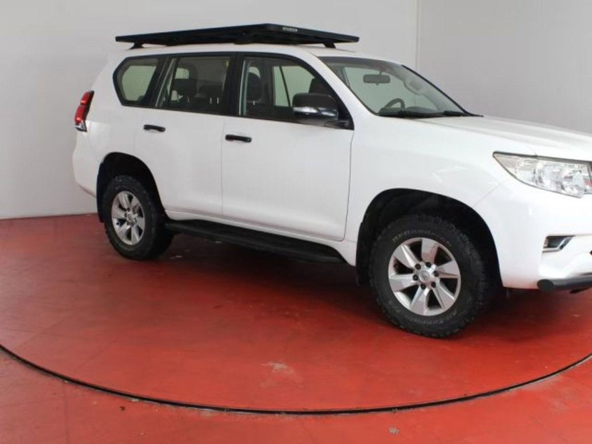Toyota Land Cruiser 2.8 D4-D 5 porte Active (19)