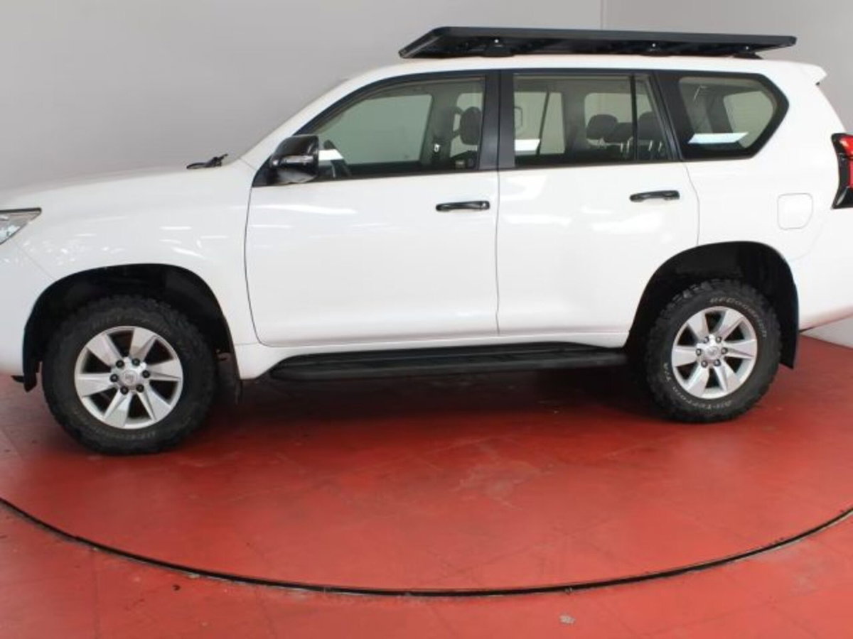 Toyota Land Cruiser 2.8 D4-D 5 porte Active (5)