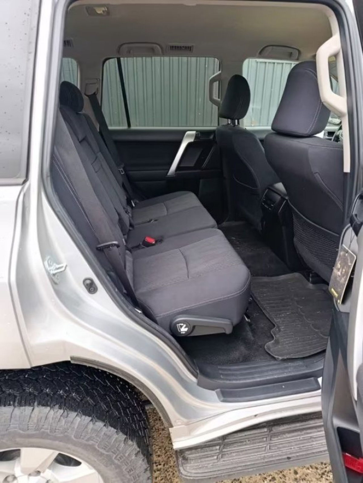 Toyota Land Cruiser 2.8 D4-D 5 porte Active (13)