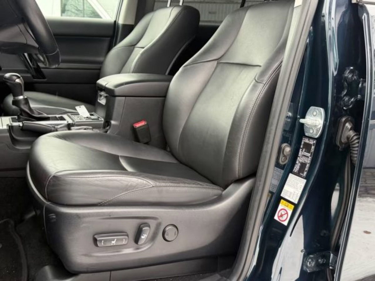 Toyota Land Cruiser 2.8 D4-D 5 porte Lounge (12)