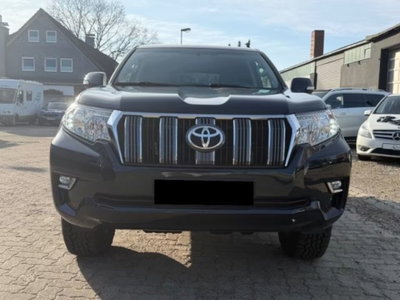 Toyota Land Cruiser 2.8 D4-D 5 porte Lounge (2)