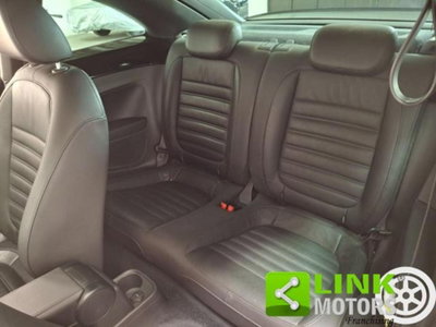 Volkswagen Maggiolino 2.0 TDI DSG Sport BlueMotion Technology (8)