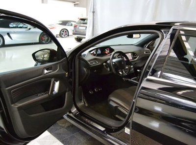 Peugeot 308 PureTech Turbo 130 S&S GT Line (2)