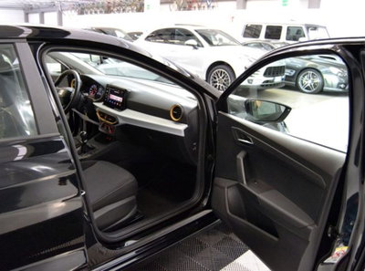 SEAT Ibiza 1.0 mpi Style 80cv (4)