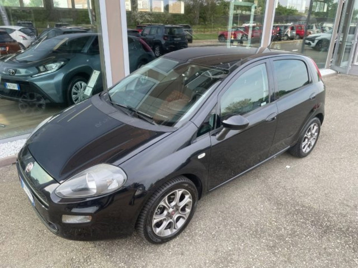 Fiat Punto 1.2 8V 5 porte Street (3)