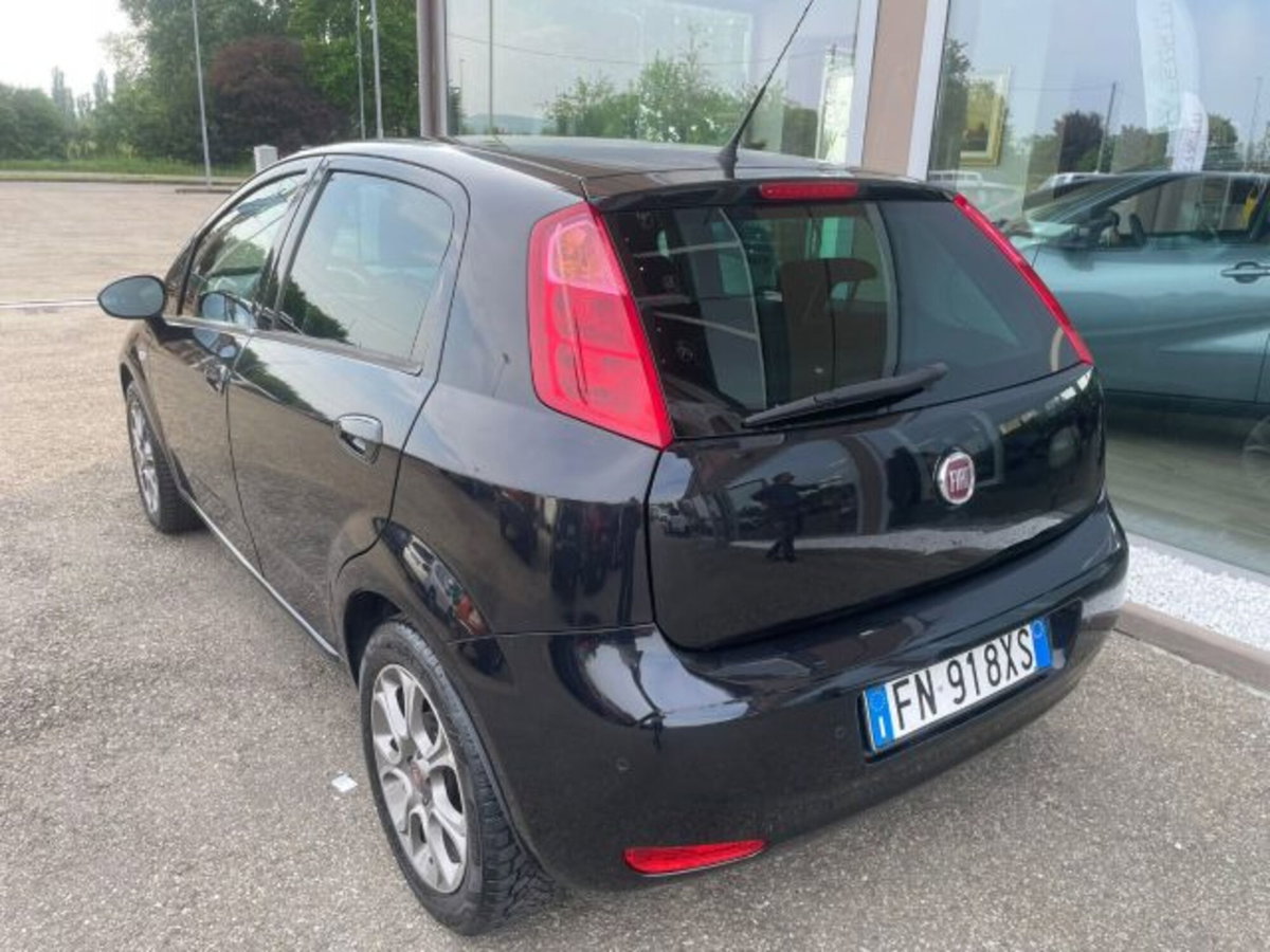 Fiat Punto 1.2 8V 5 porte Street (7)
