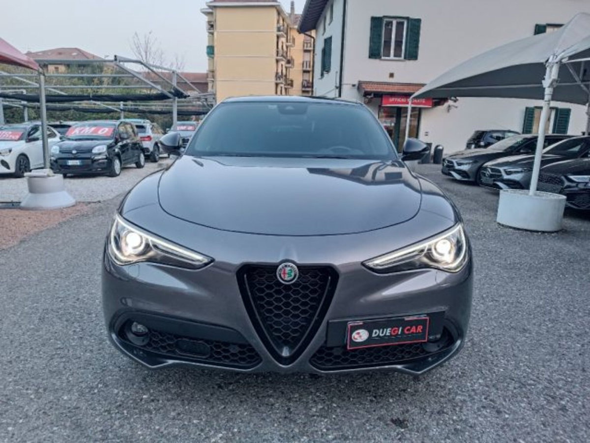 Alfa Romeo Stelvio Stelvio 2.2 Turbodiesel 210 CV AT8 Q4 Veloce (2)