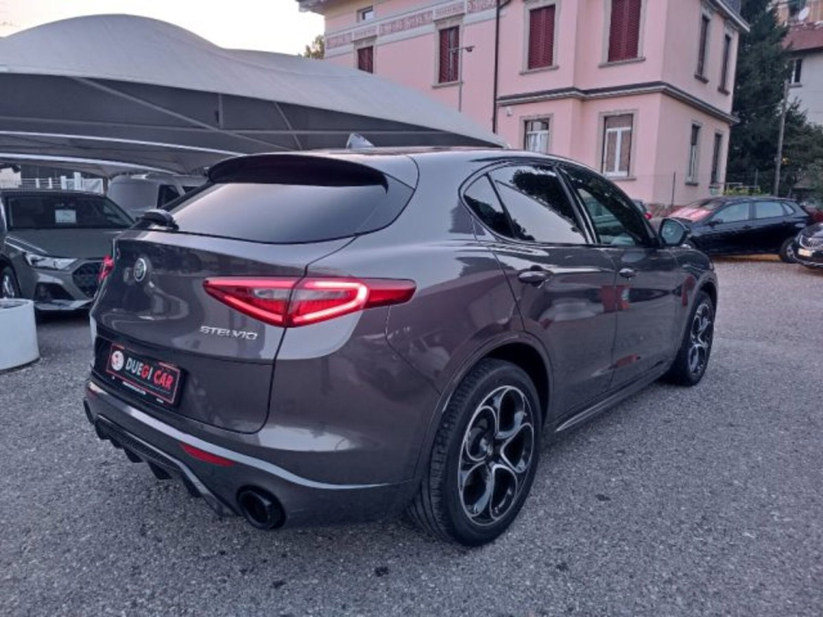 Alfa Romeo Stelvio Stelvio 2.2 Turbodiesel 210 CV AT8 Q4 Veloce (7)
