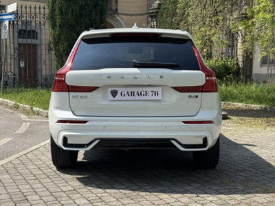 Volvo XC60 B4 (d) AWD automatico Plus Dark N1 (3)