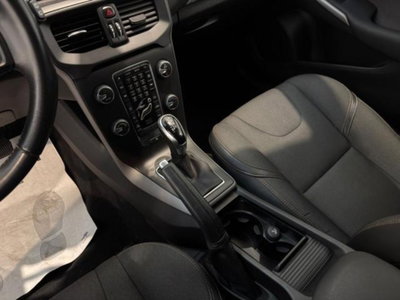 Volvo V40 Cross Country D2 Geartronic (11)