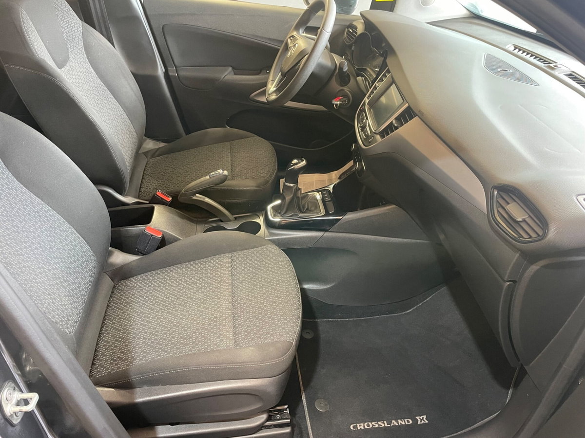 Opel Crossland X 1.2 12V Advance (11)