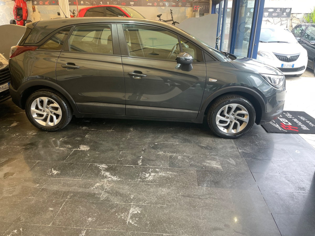 Opel Crossland X 1.2 12V Advance (3)