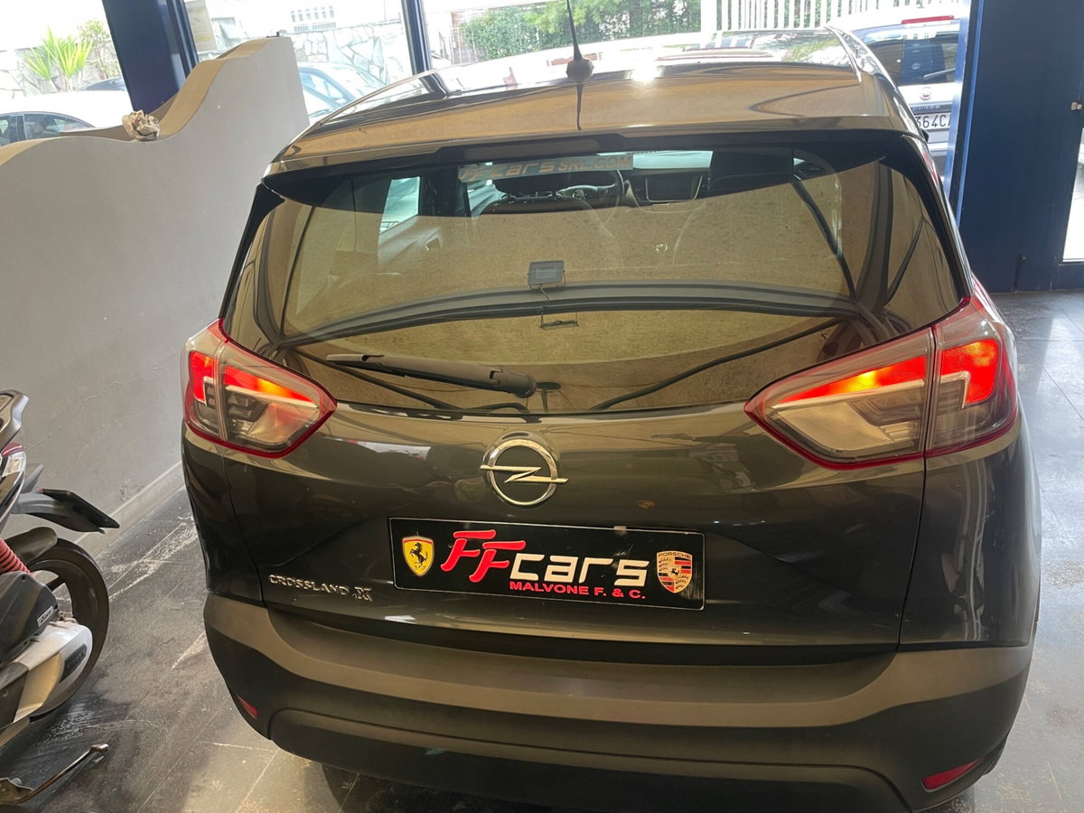 Opel Crossland X 1.2 12V Advance (5)
