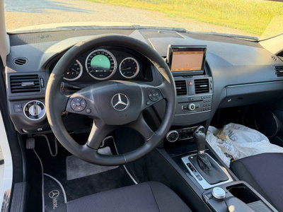 Mercedes-Benz Classe C 200 CDI BlueEFFICIENCY Elegance (10)